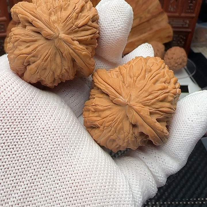 吊坠文玩核桃全品白狮子