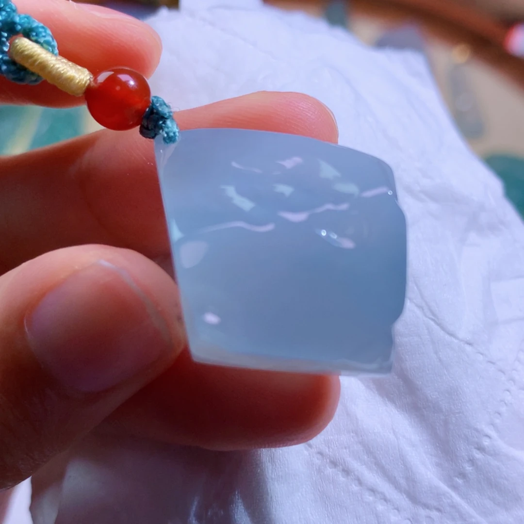 【闪购商品】翡翠未镶嵌吊坠(不含链)