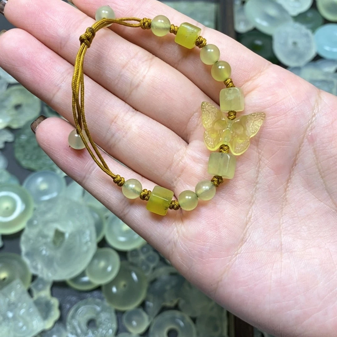 未镶嵌蛇纹石玉颈饰