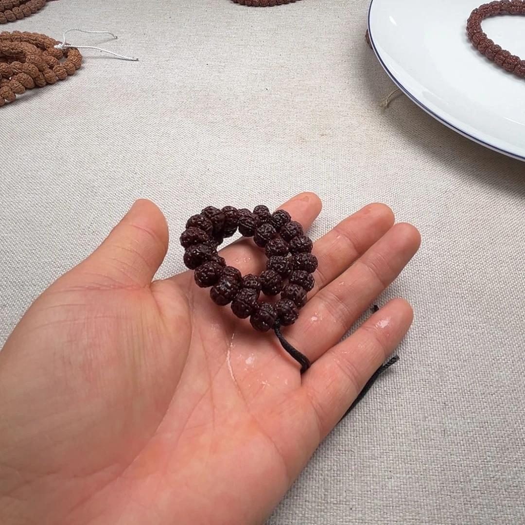 柏香籽/百香籽吊坠夜*老树王哈哈哈哈哈哈哈哈哈