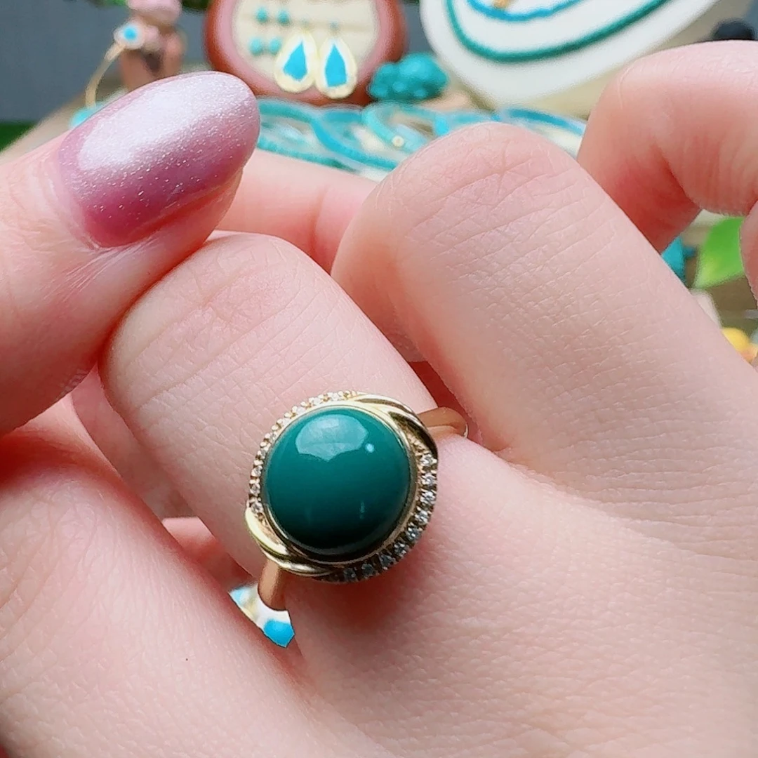 绿松石18K金镶嵌高瓷玉化绿女戒