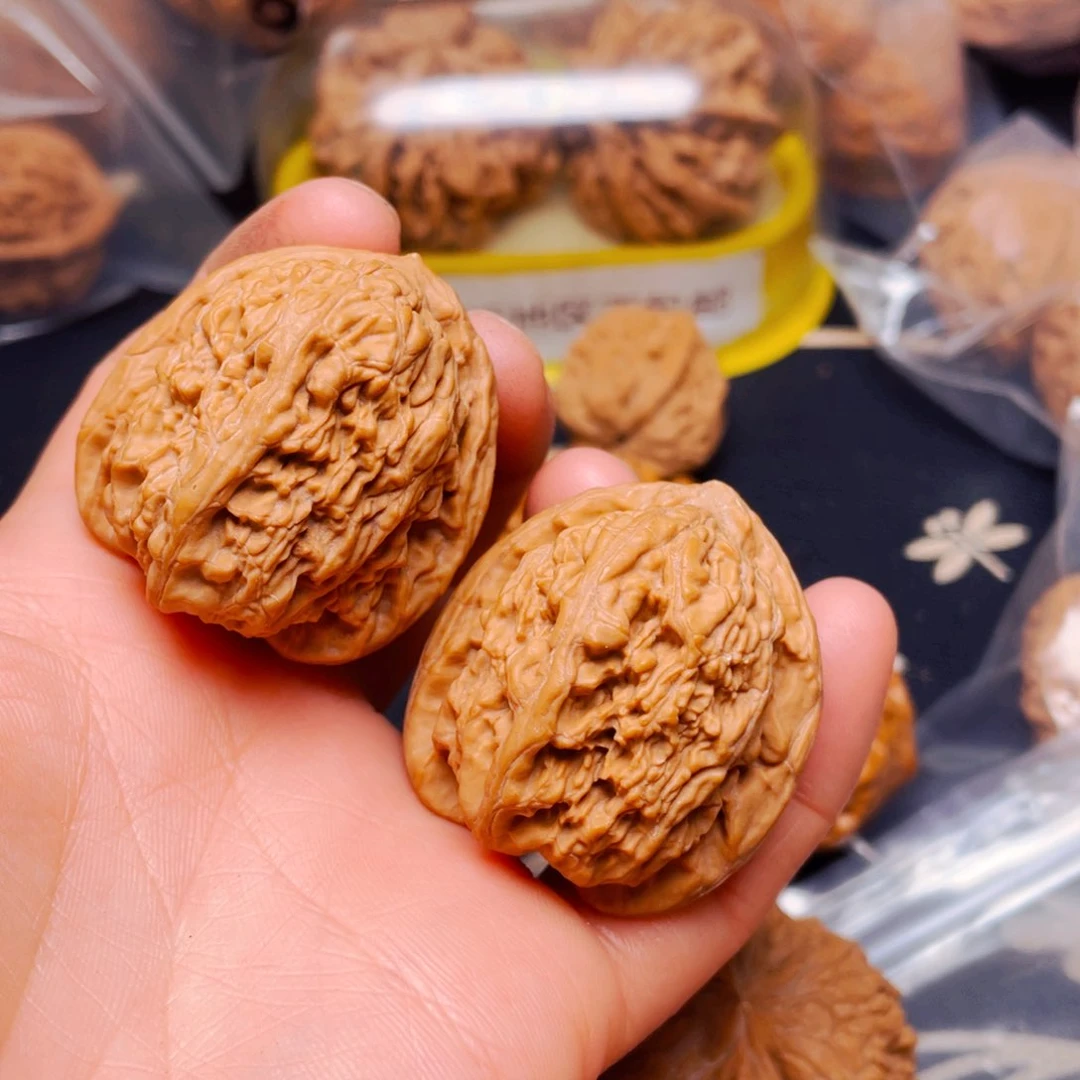 吊坠文玩核桃蚂蚁沟一对