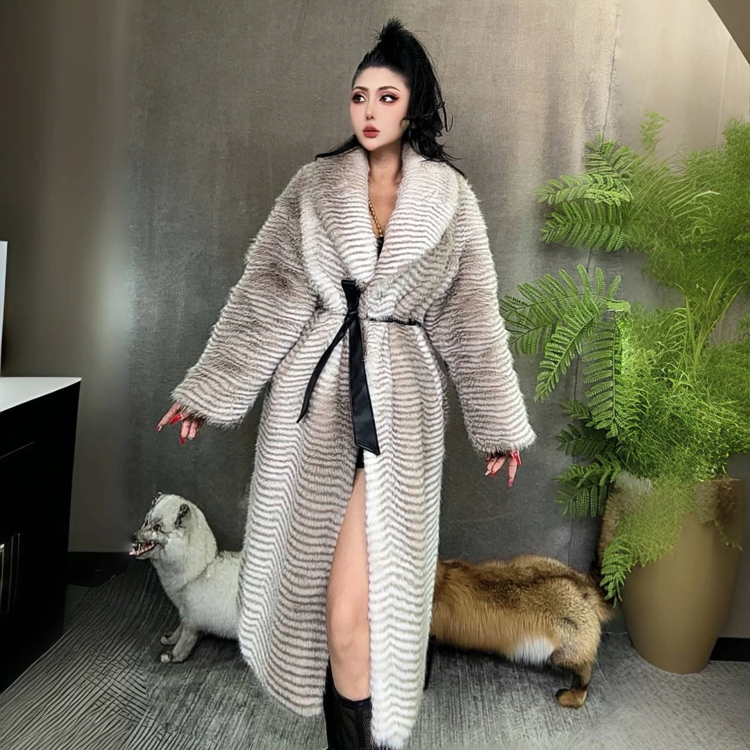 {阿美拉}法式高奢秋冬设计波浪纹长款气质毛毛外套