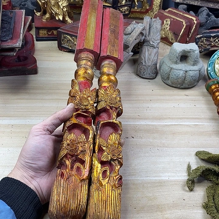 香榧木茶室空间老木雕花板