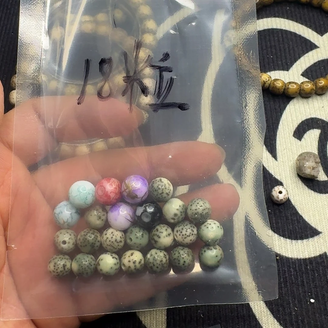 星月菩提手串大留白河豚散籽加配饰