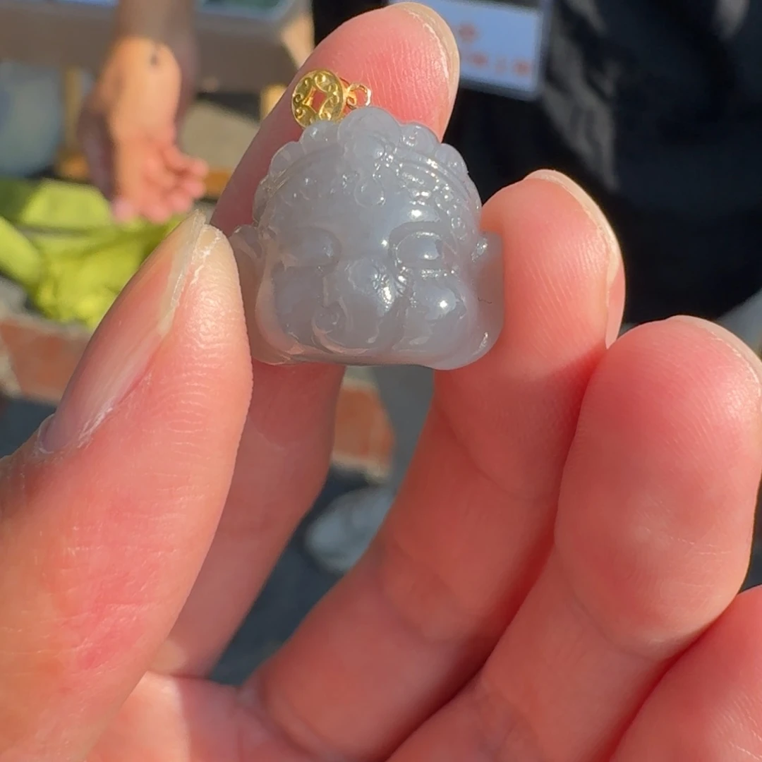 和田玉18K金镶嵌颈饰66小王子卡18左右青海料象神