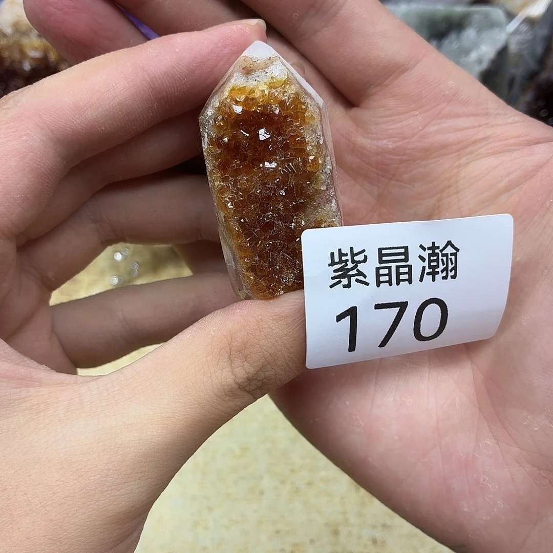 未镶嵌水晶大型摆件（非配饰）