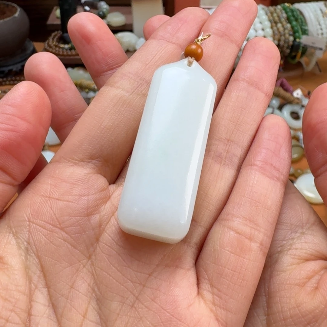 和田玉（糖玉）未镶嵌手链