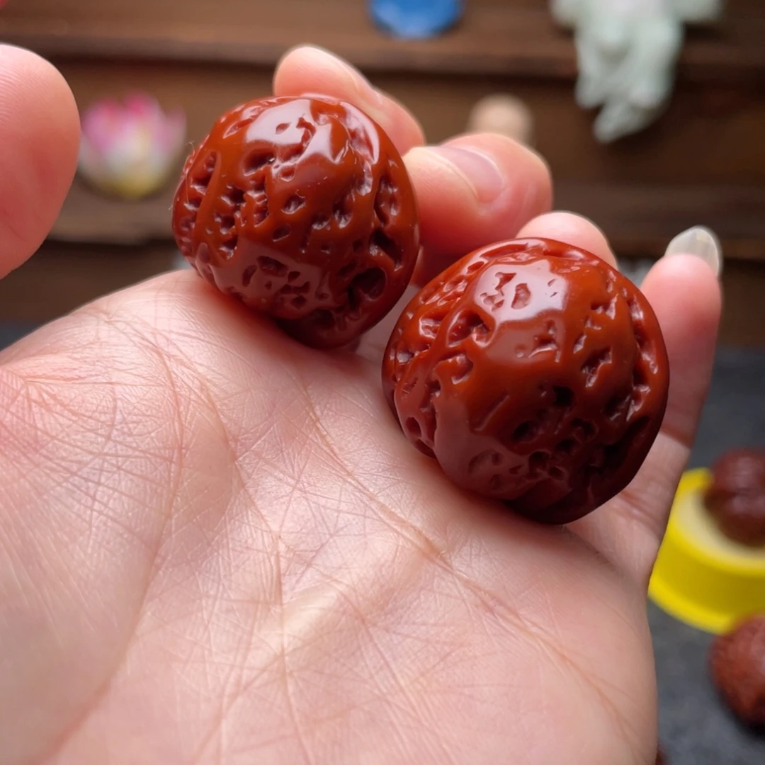 文玩核桃吊坠文玩核桃 手把件 百年 30