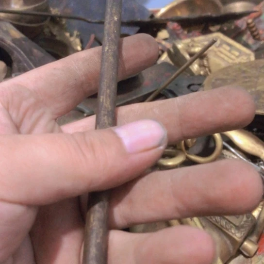 土***垚闪电购铜摆件工艺品