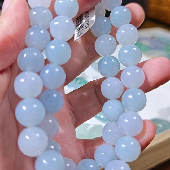 颈饰未镶嵌翡翠一