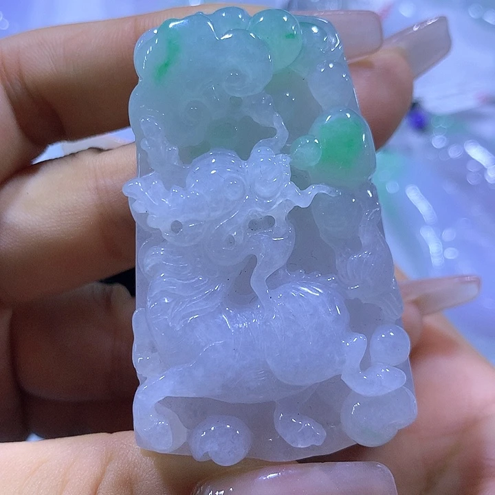 翡翠未镶嵌颈饰天然翡翠A货吊坠