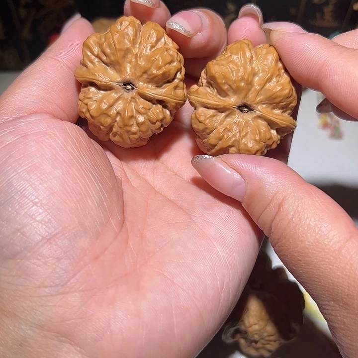 语***秋文玩核桃蛤蟆头37