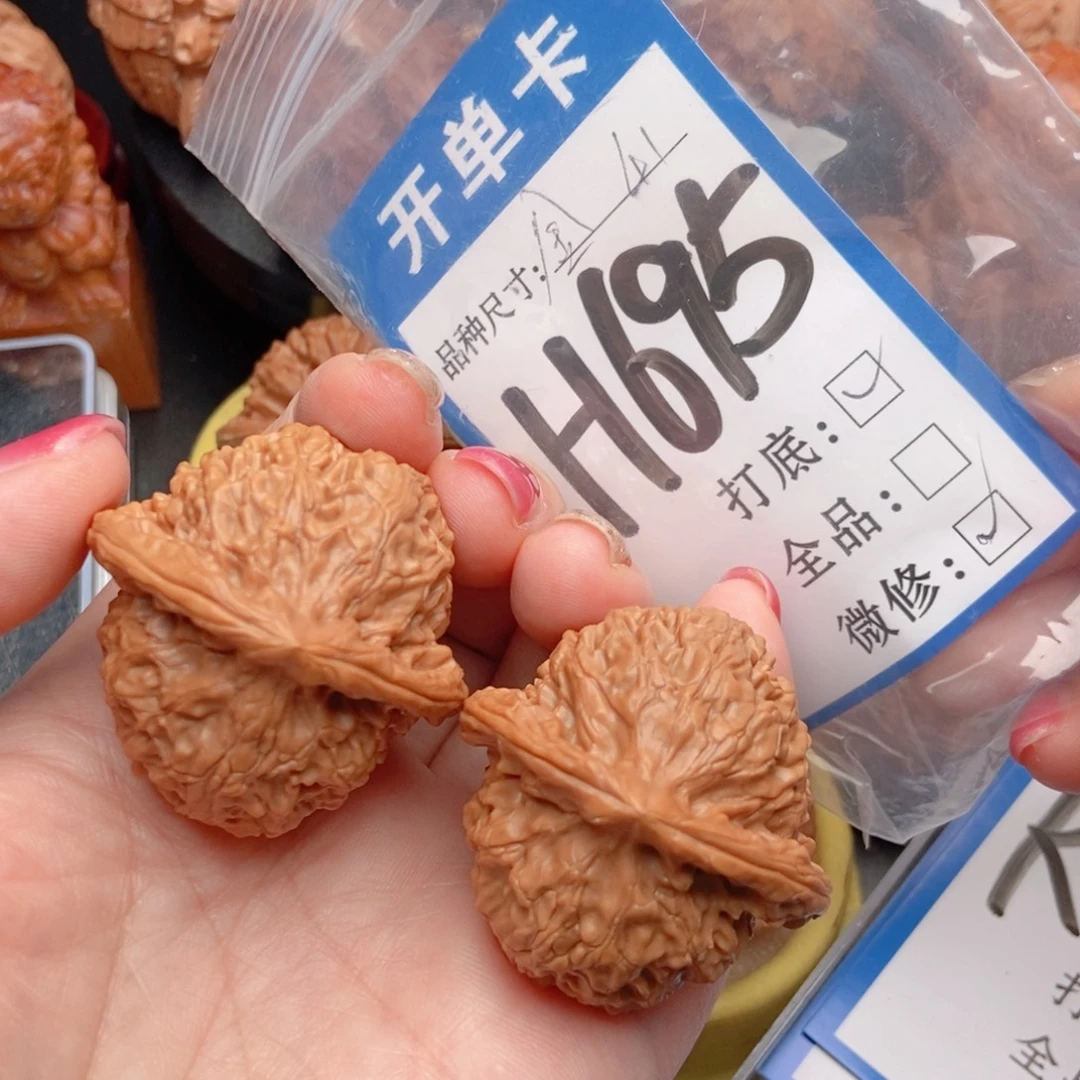 桃核吊坠核桃金麒麟