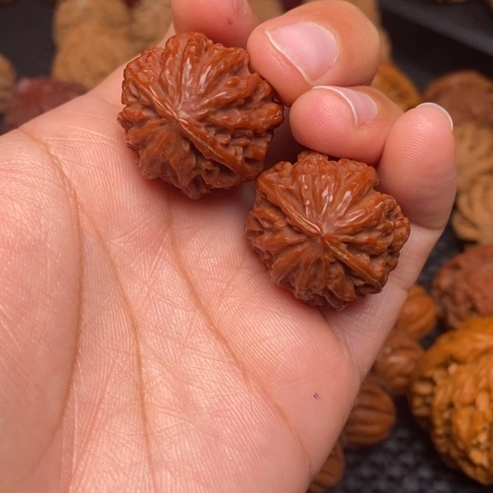 吊坠文玩核桃秦岭野生36