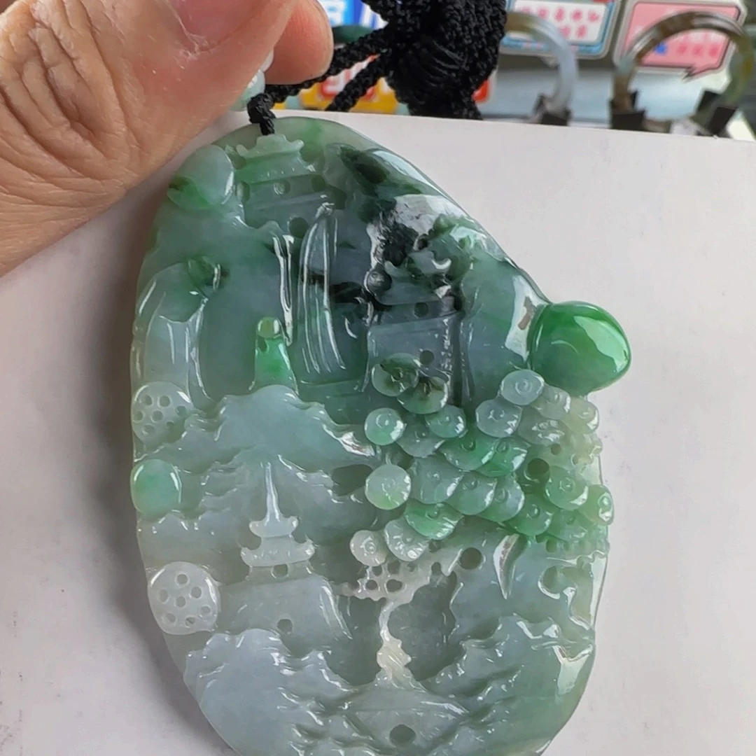 颈饰未镶嵌翡翠老坑