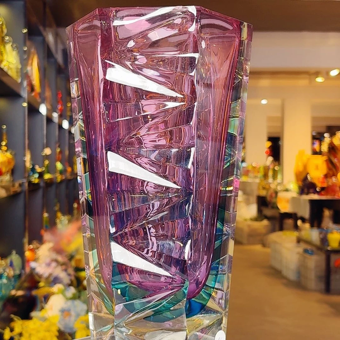 琉璃手工艺品琉璃岛上有个