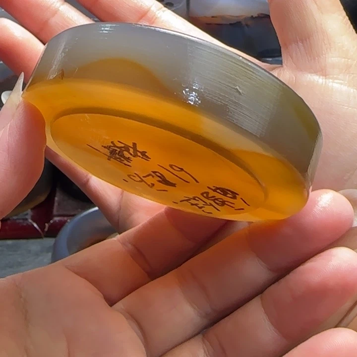 白***主定制玛瑙手镯定制