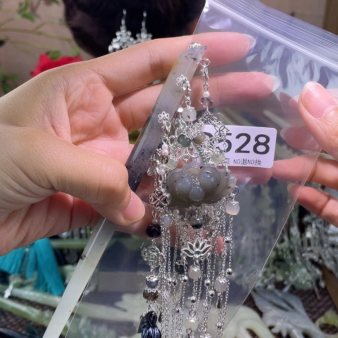 大***姐蛇纹石玉未镶嵌发饰