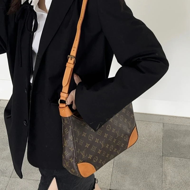 修复品LouisVuitton/路易威登【李李专属】中古小牛角斜跨款