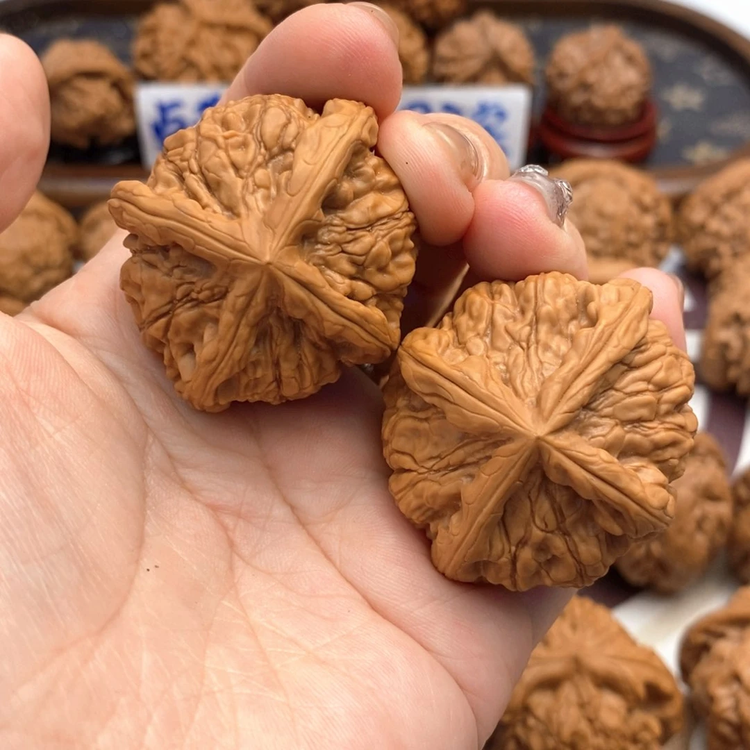 【闪购商品】文玩核桃把件43尺玉玺正四