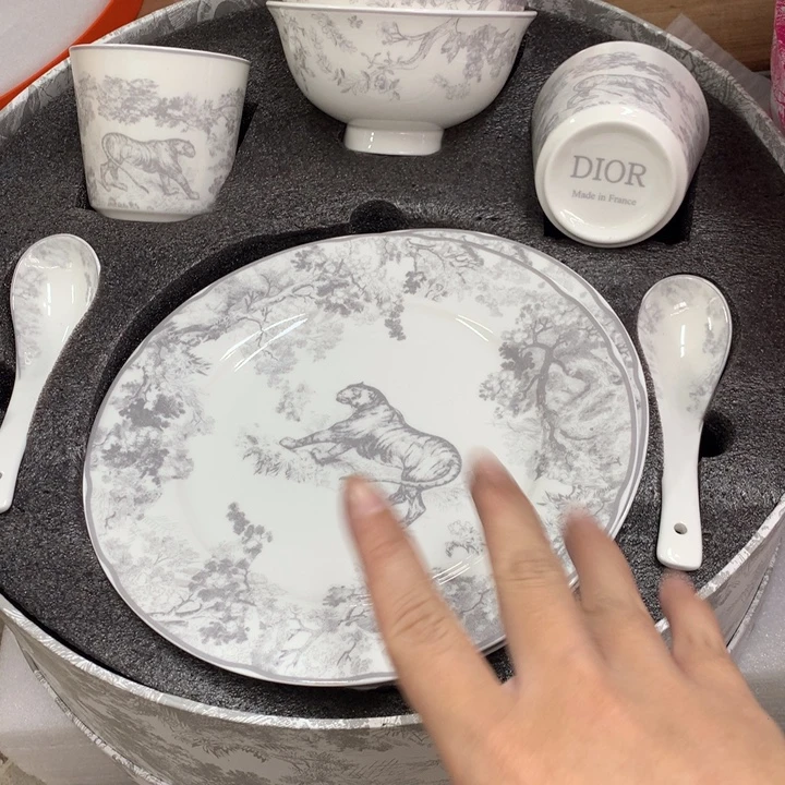 瓷片全套的都是我的