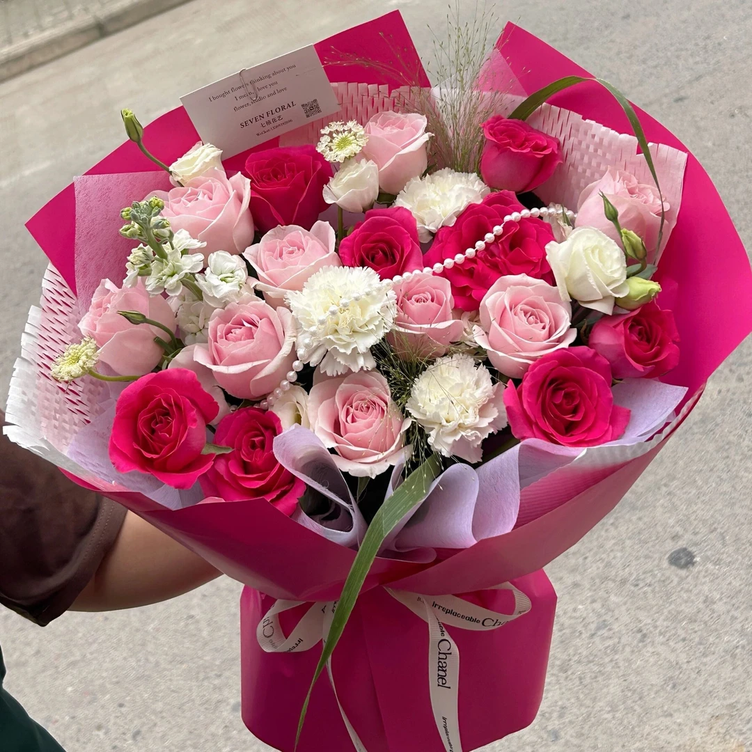 如约【8朵弗洛伊德混搭粉玫瑰康乃馨鲜花花束】情人节鲜花礼物生日鲜花送女朋友38女神节礼物