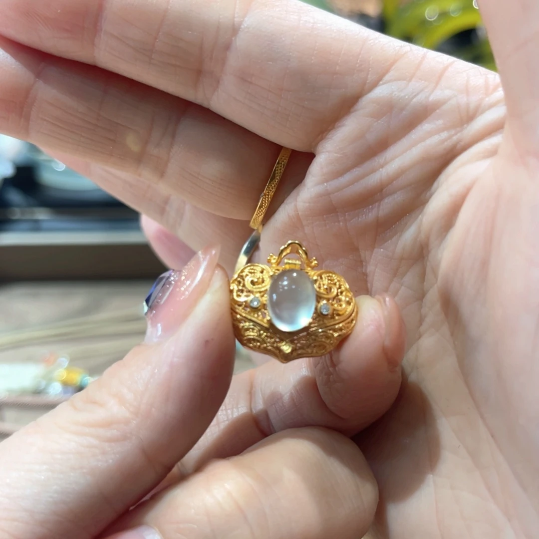 岫玉手镯未镶嵌手镯