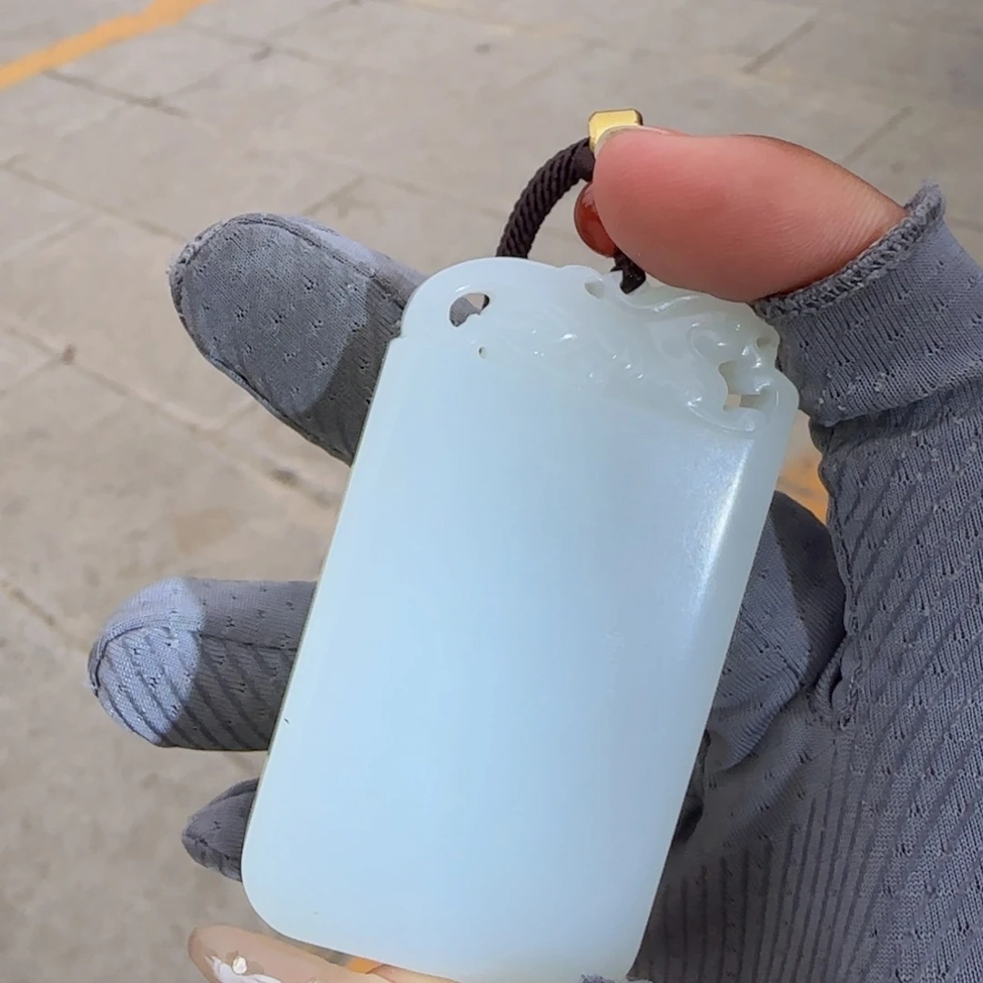 和田玉未镶嵌颈饰60