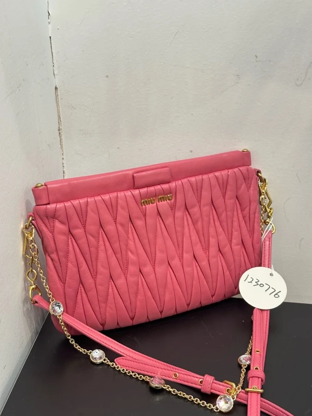 95新 MIU MIU/缪缪 夏七中古/粉色褶皱/单肩包1230776
