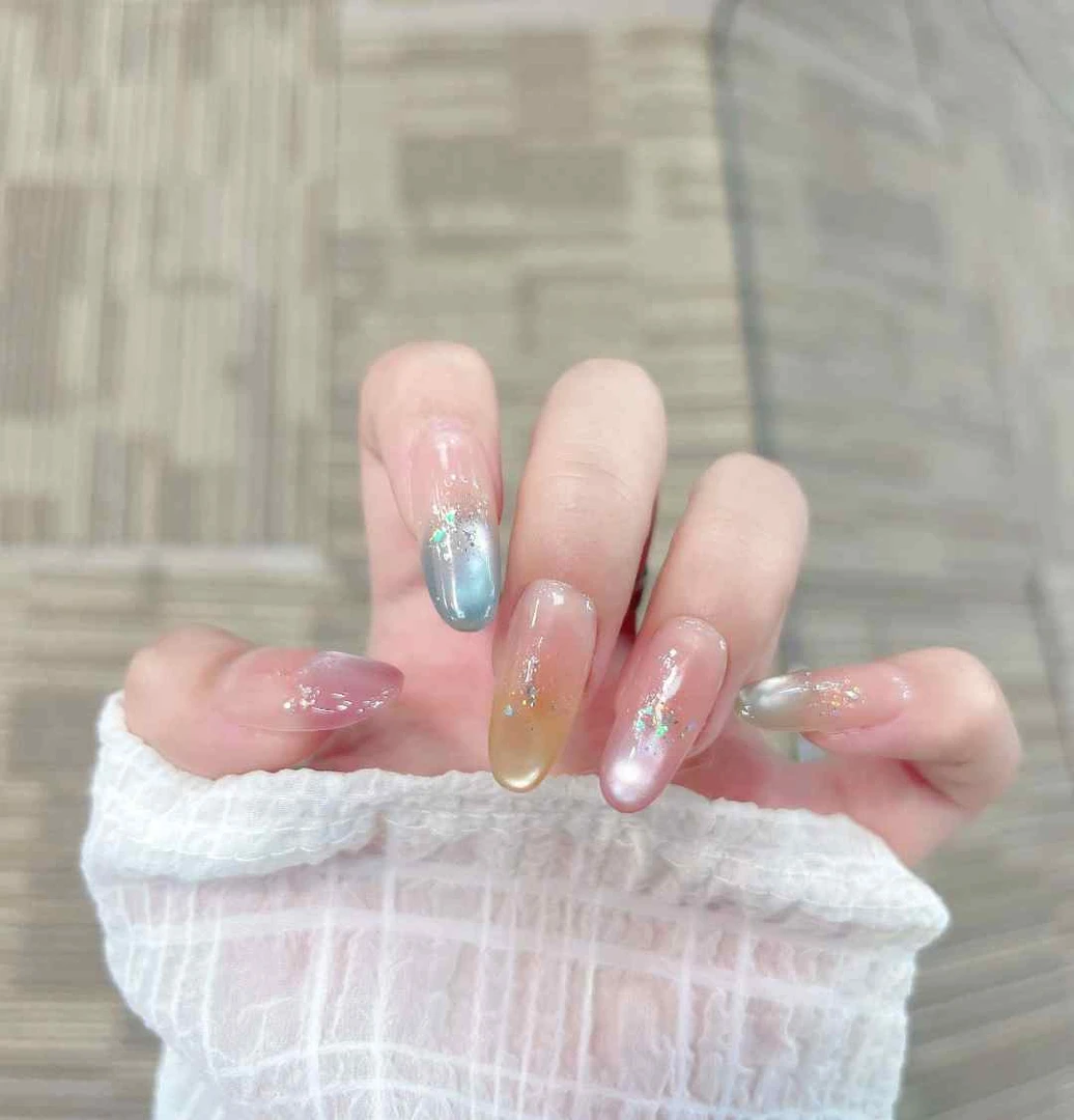 【元气彩虹】手工穿戴甲10片装可拆卸宠粉爆款气质美甲贴W