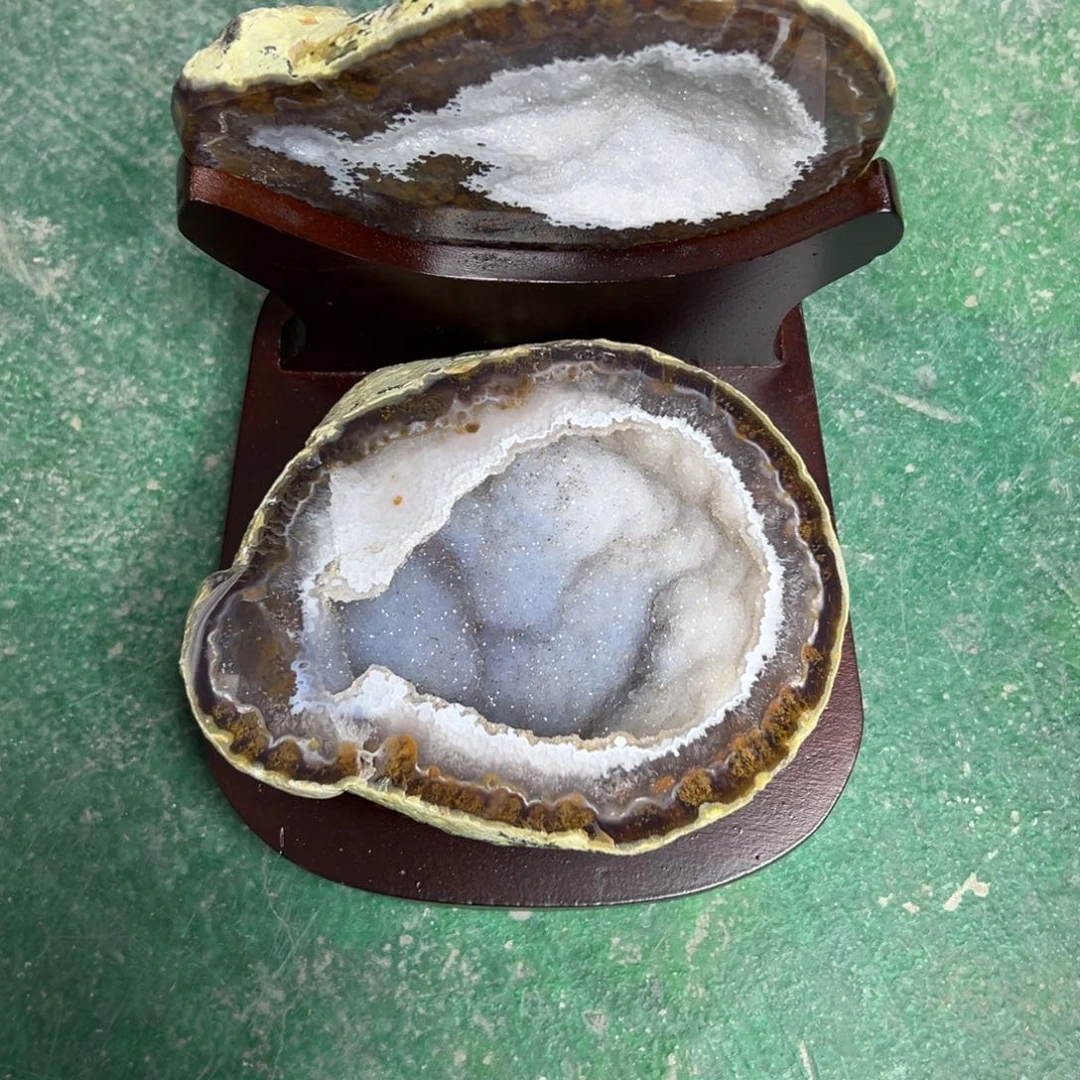 玛瑙/玉髓珠宝奇石未镶嵌水***