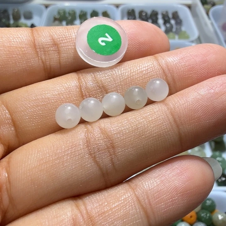 未镶嵌和田玉珠宝半成品