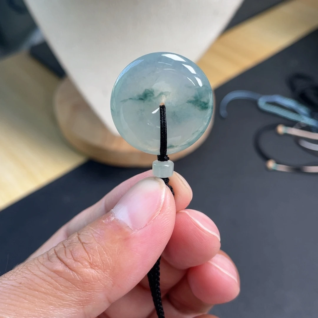 翡翠未镶嵌颈饰25.4-5.8