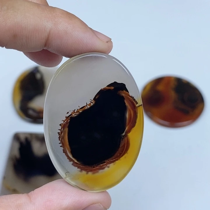 玛瑙/玉髓未镶嵌珠宝半成品