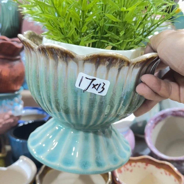 凑9块包邮，有孔，花盆