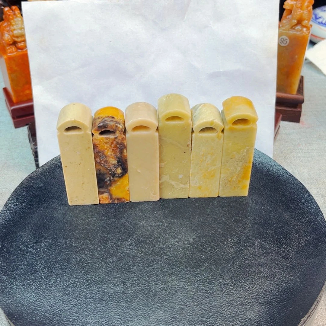 马***室青田石捡漏瑕疵品