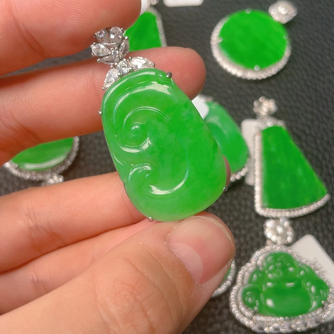 【闪购商品】翡翠吊坠(不含链)银S925镶嵌