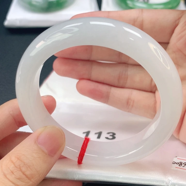 翡翠手镯未镶嵌缅甸56.5