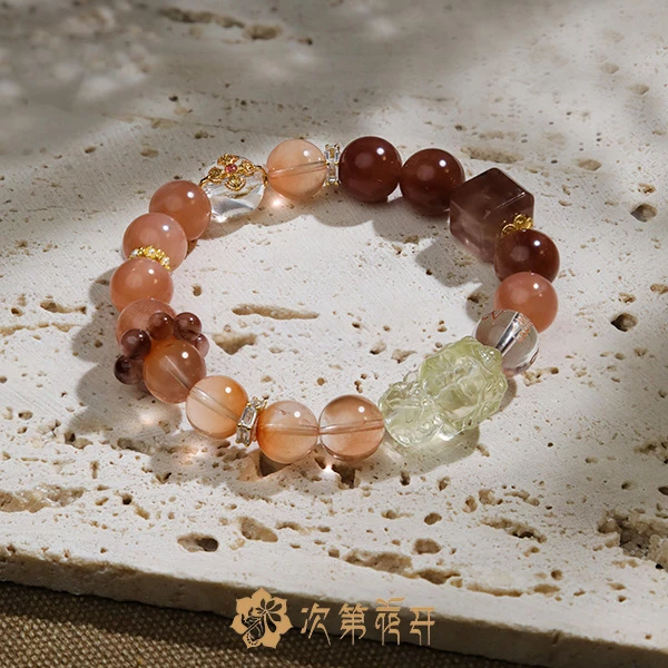 【齐乐融融】兔毛水晶 橙月光 黄水晶 白水晶手串 10mm百搭小众设计