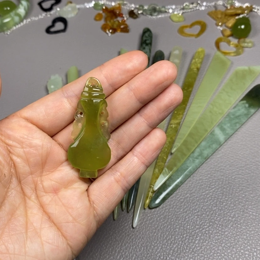 【闪购商品】蛇纹石玉未镶嵌挂件耳饰耳环项链