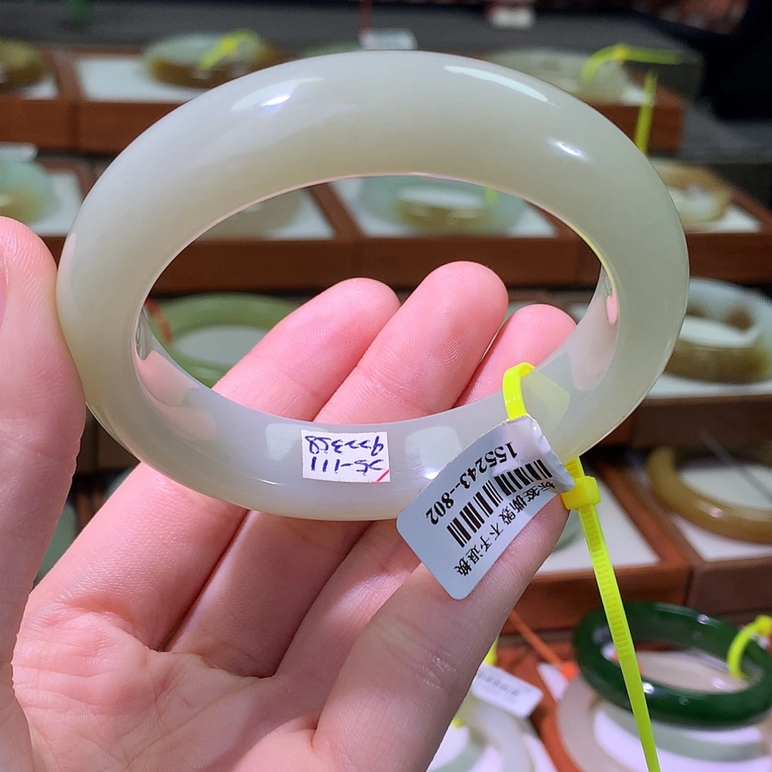 和田玉未镶嵌手镯57 且末