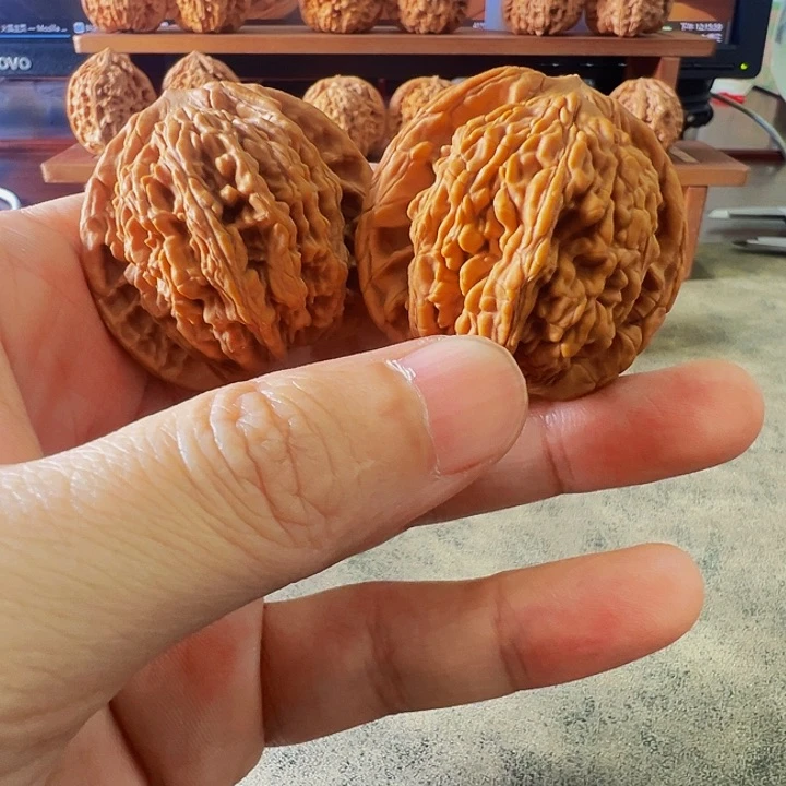 大*叔矮桩虎头 文玩核桃