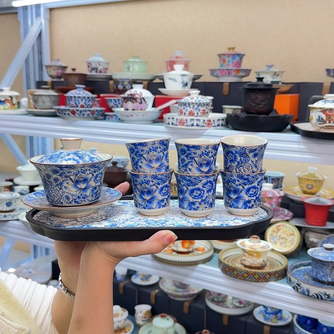 我们都在等你呢啊哈哈