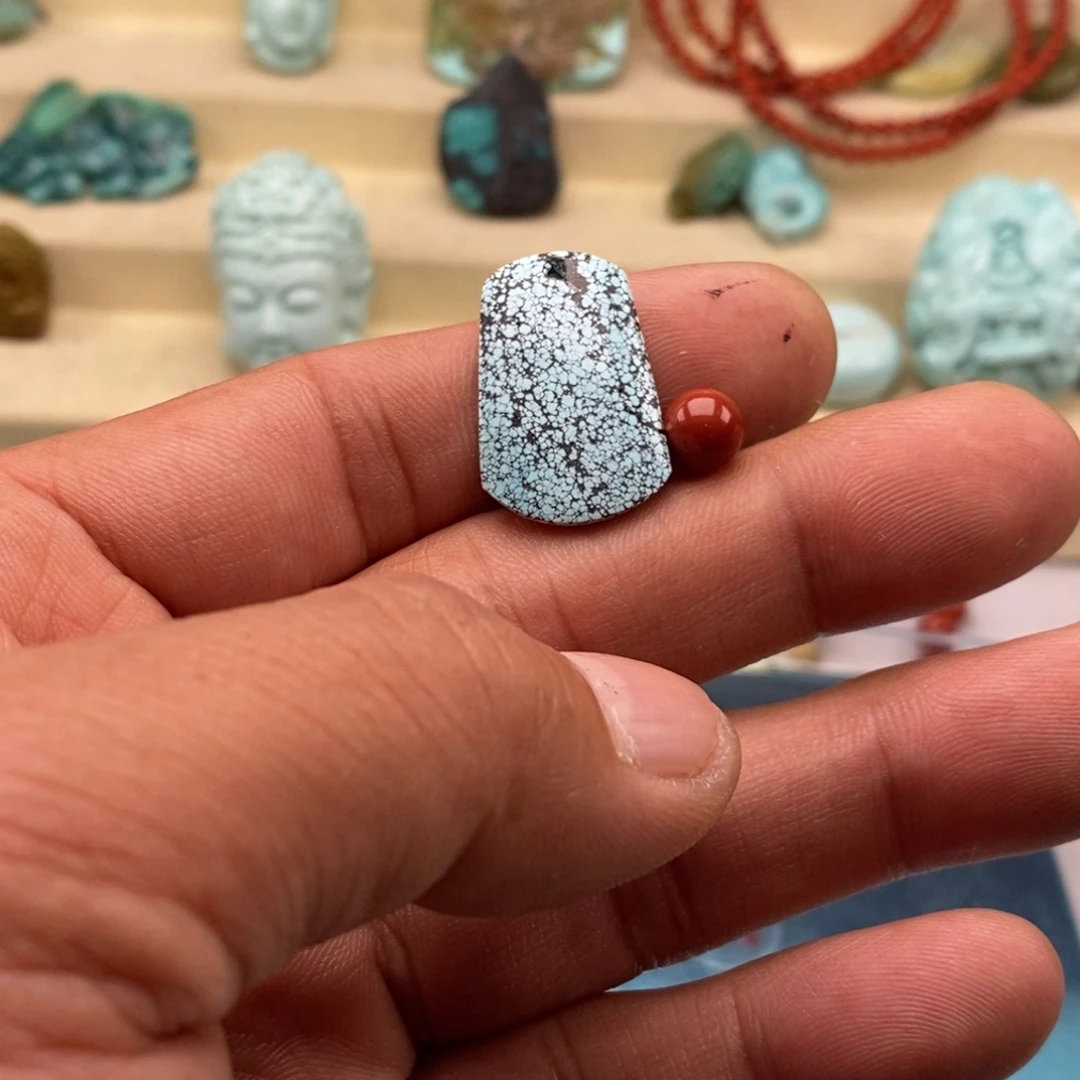 L***L南红玛瑙未镶嵌珠宝半成品