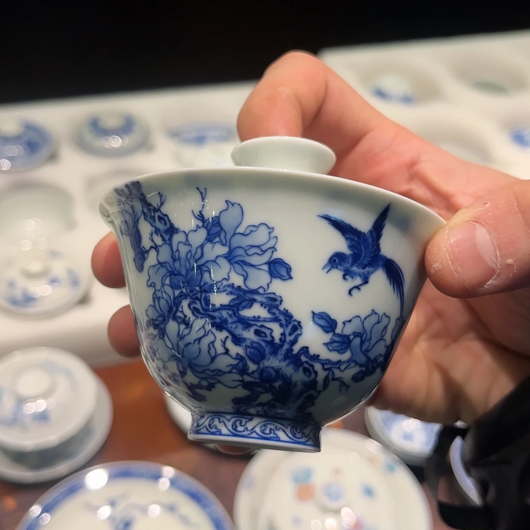 叶*青花花鸟盖碗一只