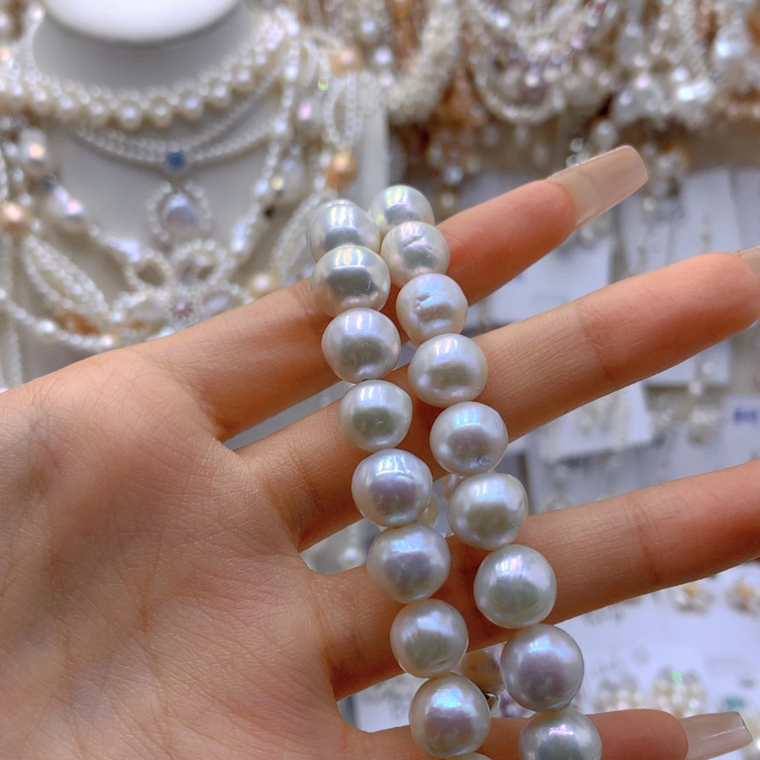 银S925镶嵌耳饰淡水珍珠繁****年