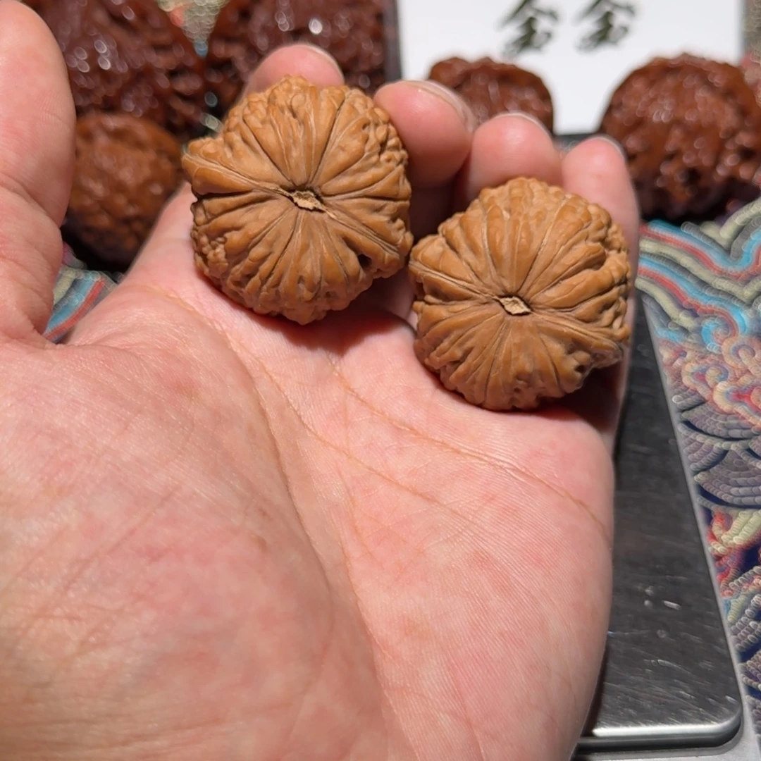 把件核桃1139平底锅，尺寸37