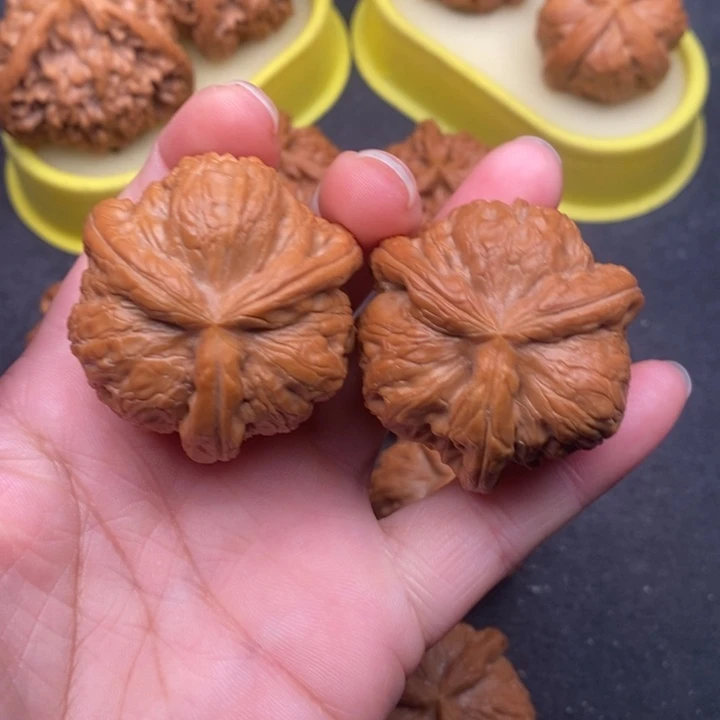 吊坠文玩核桃A****?