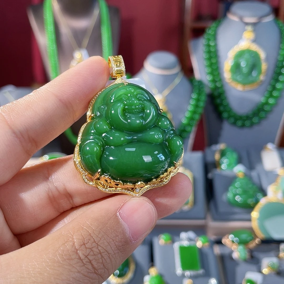 和田玉（碧玉）18K金镶嵌颈饰